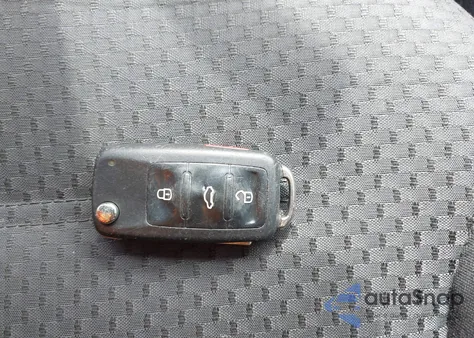 2012 Volkswagen Jetta 2.0L S z USA, uszkodzony, nr VIN 3VW2K7AJ7CM364871